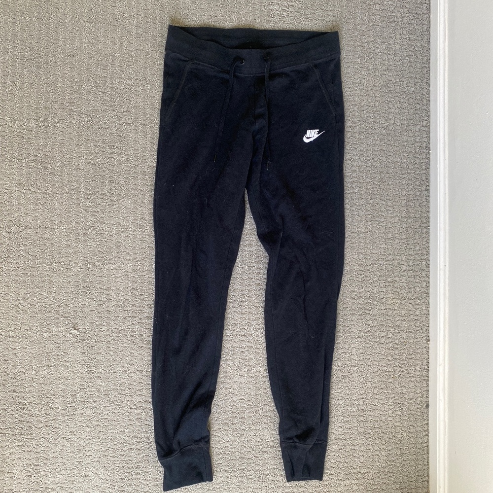 Nike Women's NSW Tight Fleece Varsity